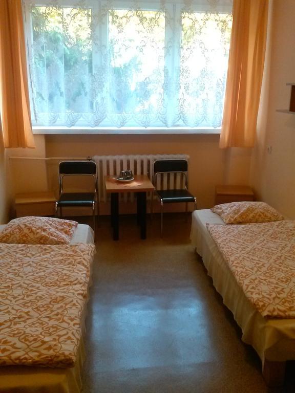 Pod Zielonym Kogutem Hostel Duszniki Zdroj Room photo